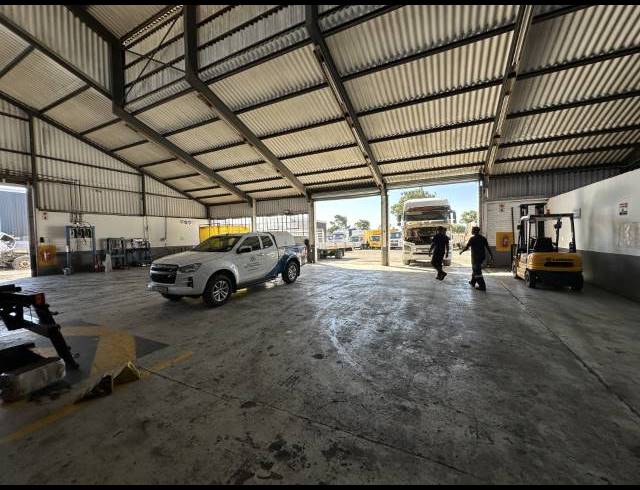 2,200M² WAREHOUSE TO LET IN KRAAIFONTEIN INDUSTRIA